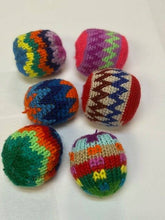 Load image into Gallery viewer, Catnip Hacky Sack