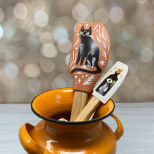 Load image into Gallery viewer, Spellbound Spatula