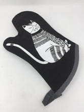 Load image into Gallery viewer, Picture of a black oven mitt with a white cat on it