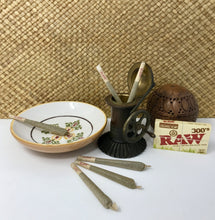 Load image into Gallery viewer, Picture of rolled up joints filled with catnip