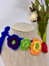 Load image into Gallery viewer, Garland Flower Collar - Rainbow