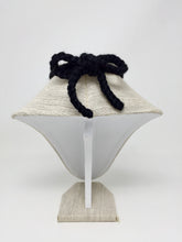 Load image into Gallery viewer, Heart & Flower Collar - Winter