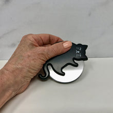Load image into Gallery viewer, Black Cat Pizza Cutter