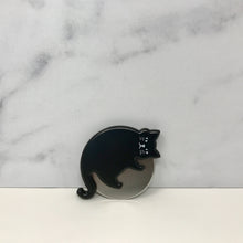 Load image into Gallery viewer, Black Cat Pizza Cutter