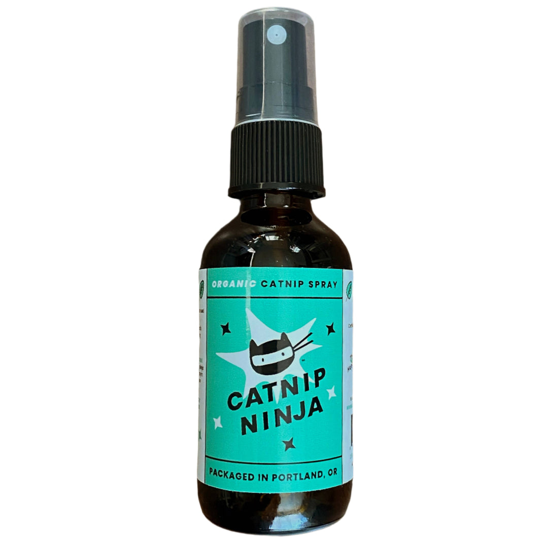 Organic Catnip Spray Glass Bottle 2oz